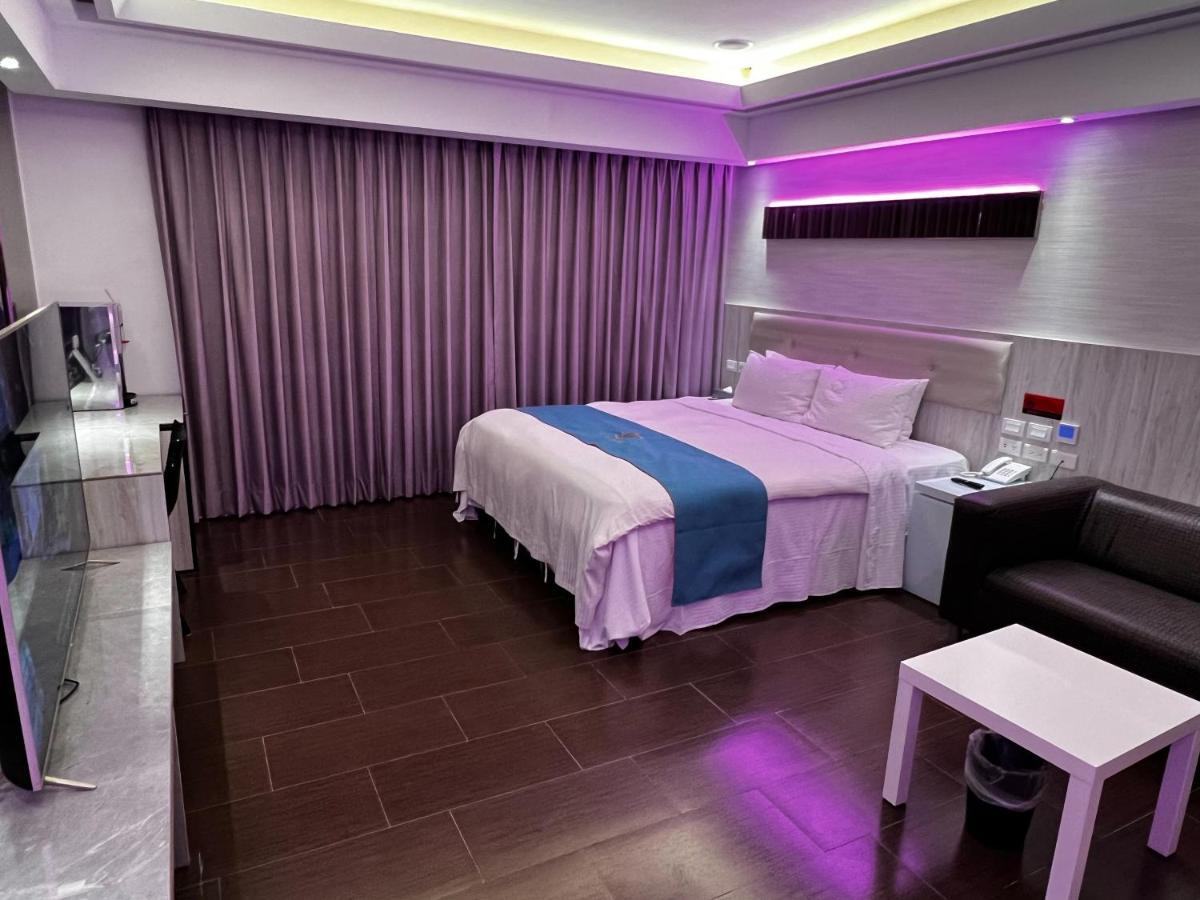 King Motel王者 桃園市旅館177號 Екстериор снимка