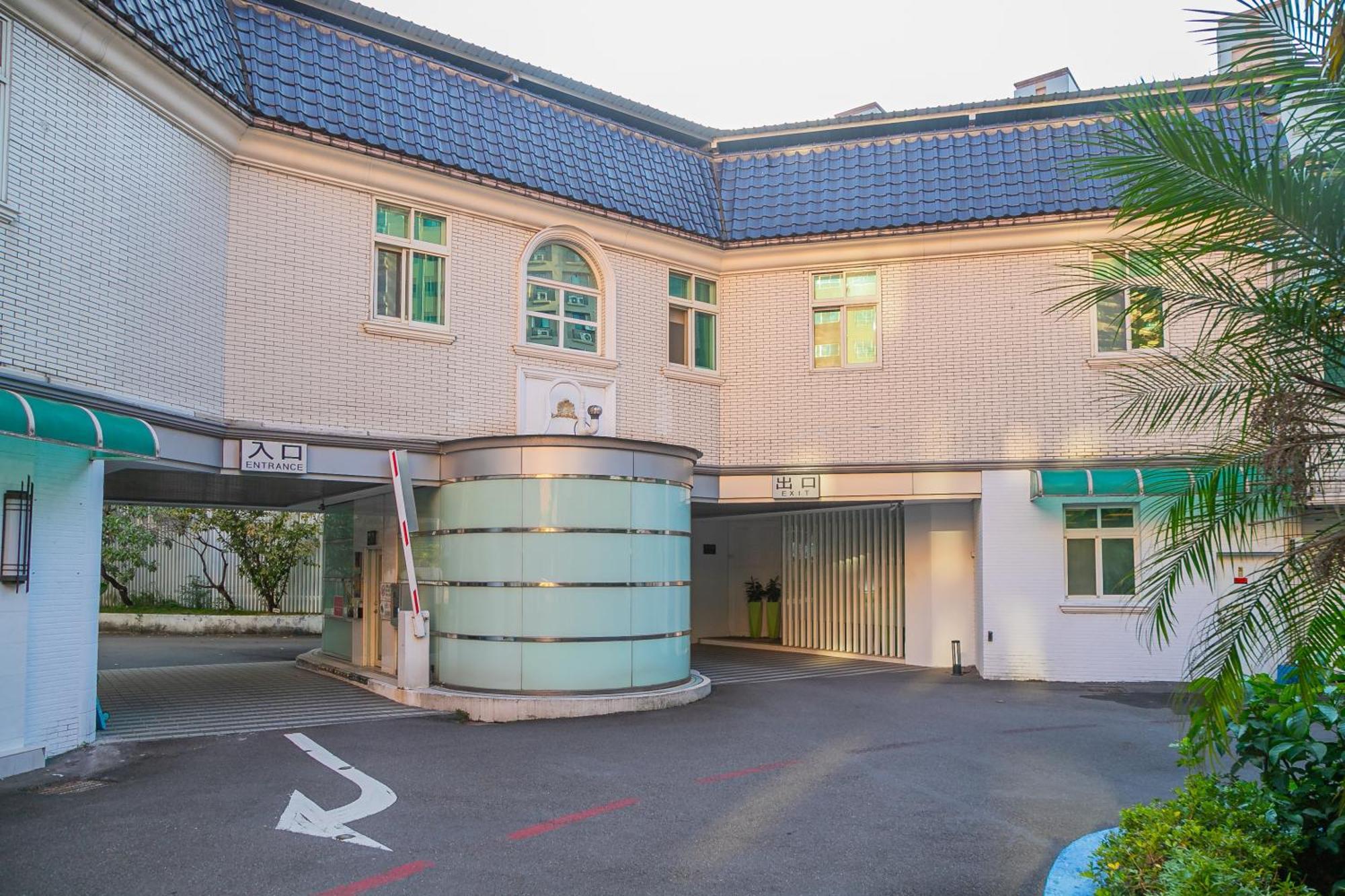 King Motel王者 桃園市旅館177號 Екстериор снимка