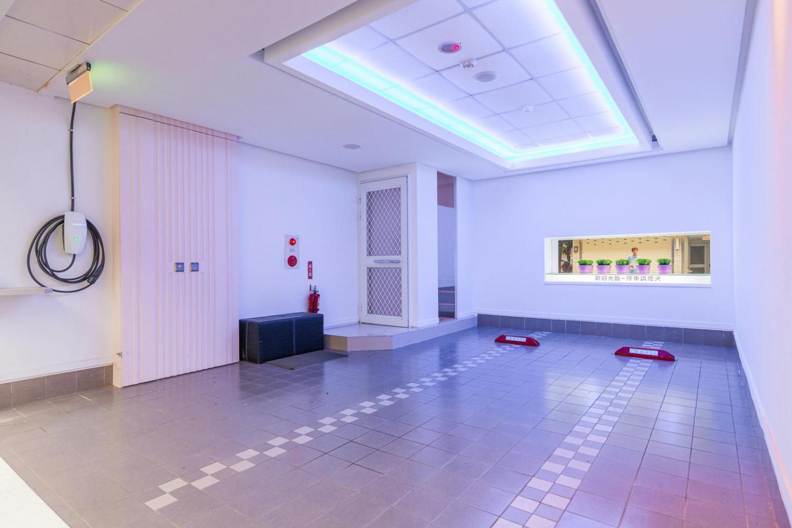 King Motel王者 桃園市旅館177號 Екстериор снимка