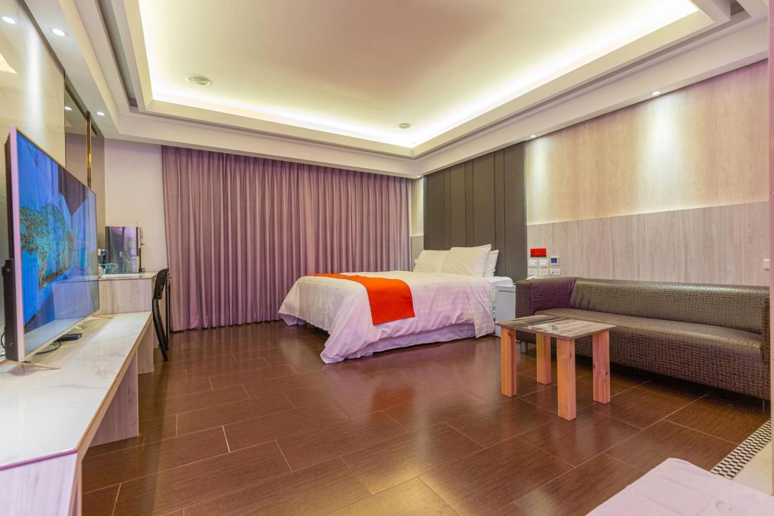 King Motel王者 桃園市旅館177號 Екстериор снимка